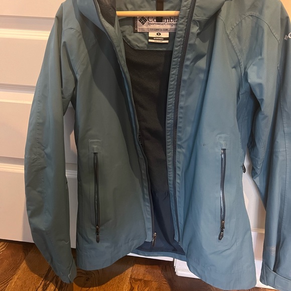 Columbia Titanium Ski Jacket - Interchange Multi piece. - Picture 6 of 8